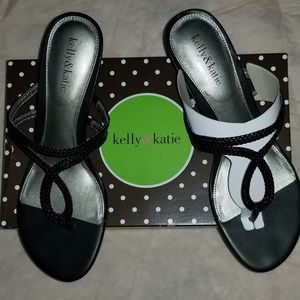 Kelly & Katie Sandals. Size 10. Color Black.